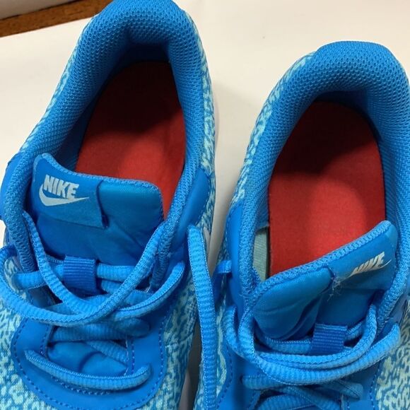 Nike size 6.5 athletic shoes blue - Picture 7 of 9